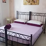 La Mimosa Castro (Lecce)