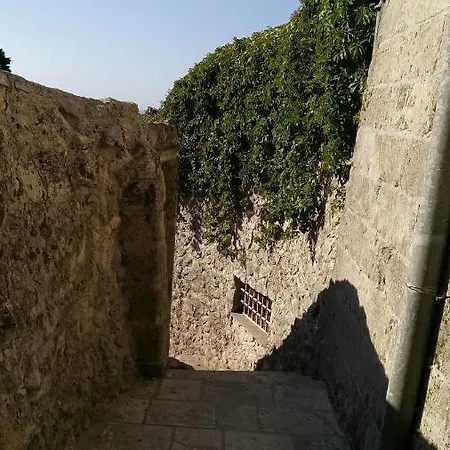 La Mimosa Oda ve Kahvaltı Castro (Lecce)